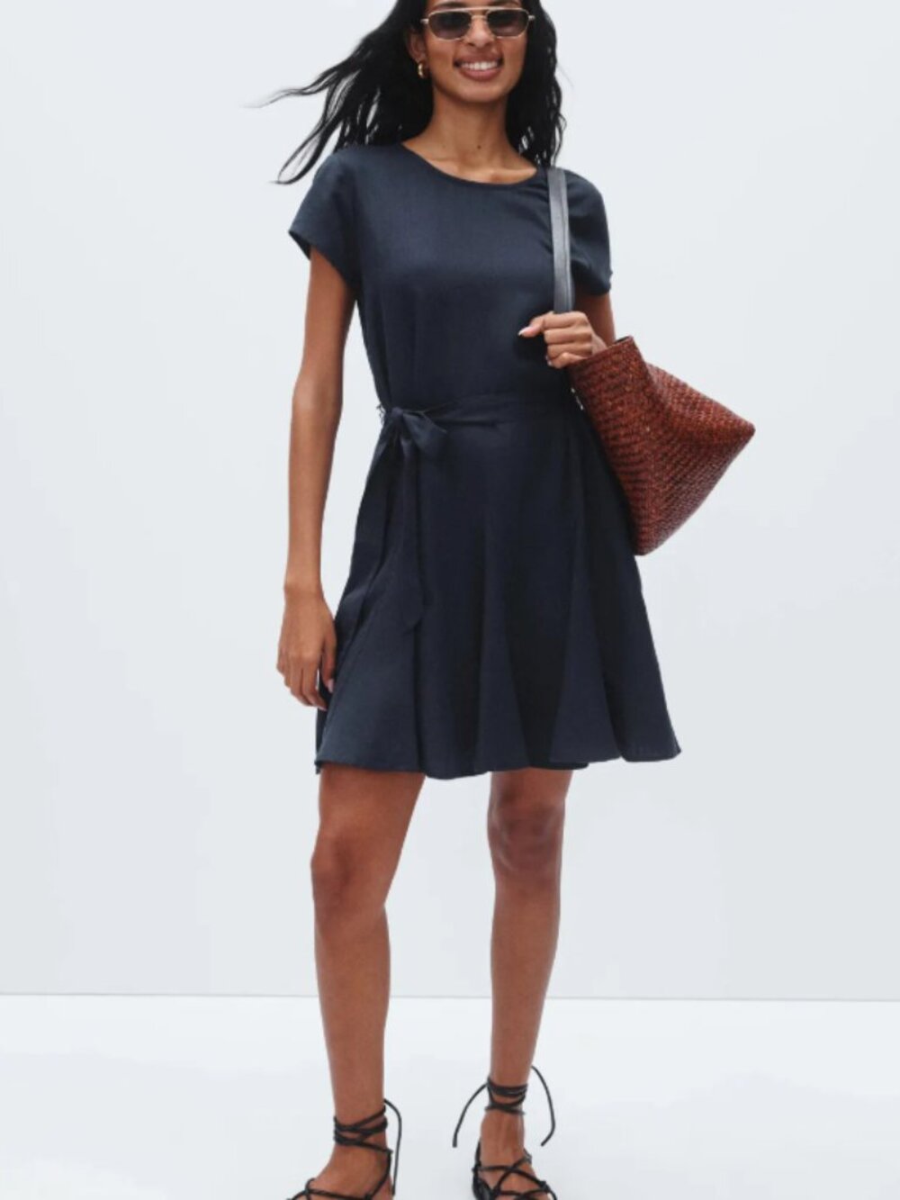 RTR-174 Splendid	Lydia Linen Mini Dress